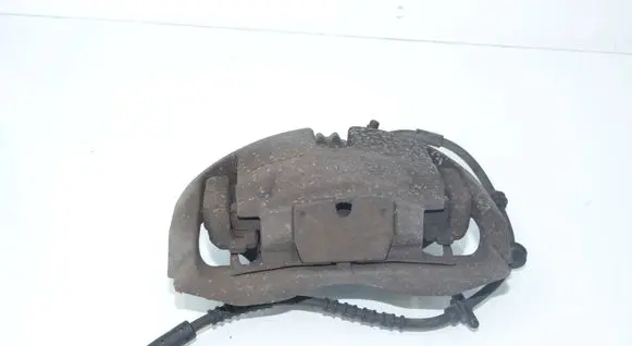 BMW 5 F10 F11 Front brake caliper 6786818 34116786818