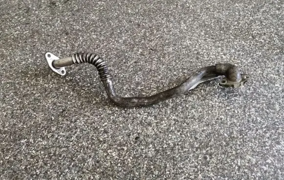 Toyota Avensis T250 Turbo turbocharger oiling pipe/hose