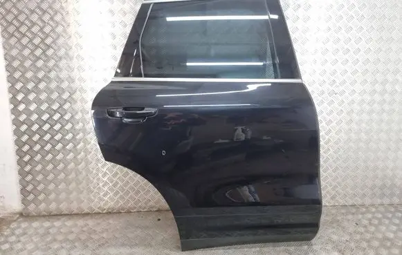 Porsche Cayenne (92A) Rear door