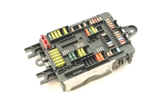 BMW 3 F30 F35 F31 Fuse module 9261110 19110000001 12052013