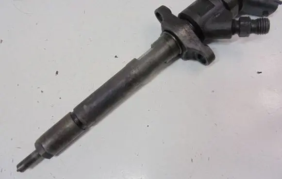 Ford Focus C-MAX Fuel injector 0445110259