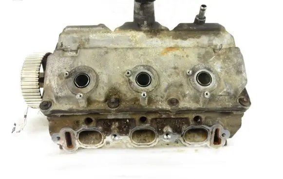 Chrysler 300M Engine head 