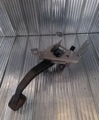 Clutch pedal