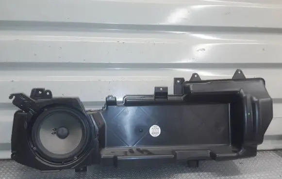 Audi A6 S6 C6 4F Front door speaker 4F0035382B