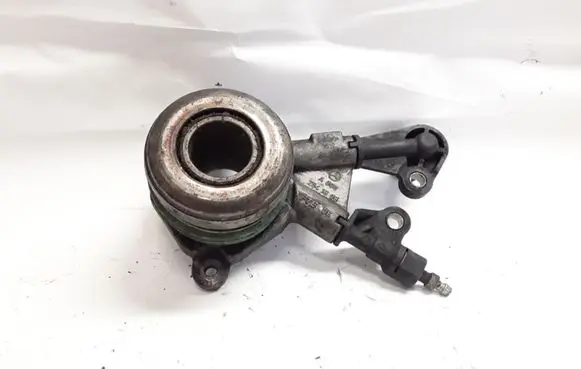Mercedes-Benz Vito Viano W638 Clutch slave cylinder A0002541808