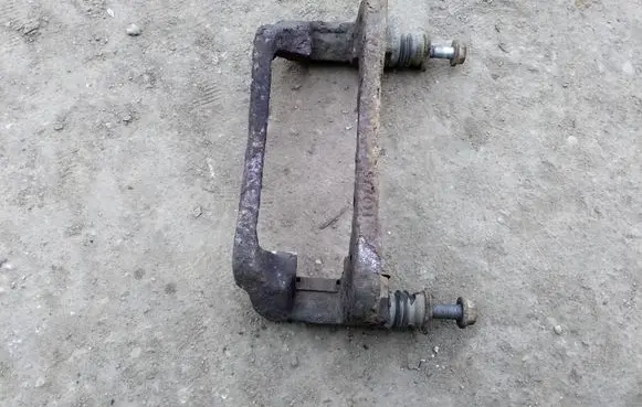 Honda Civic Front Brake Caliper Pad/Carrier 