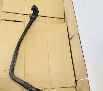 Citroen DS7 Crossback Engine coolant pipe/hose HSR2294417