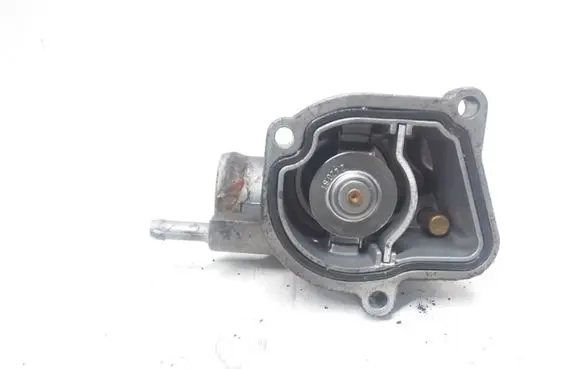 Mercedes-Benz C W202 Thermostat/thermostat housing A6112030275