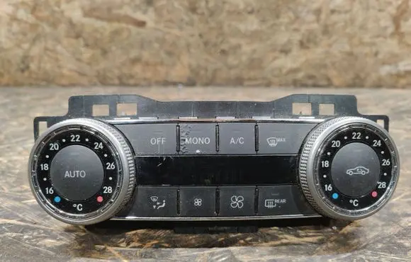Mercedes-Benz C AMG W204 Climate control unit 2048309885