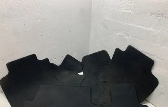 BMW 2 F46 Car floor mat set 10648011