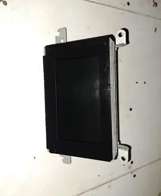 Nissan Primera Screen/display/small screen CC5W4100P