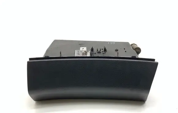 Glove box