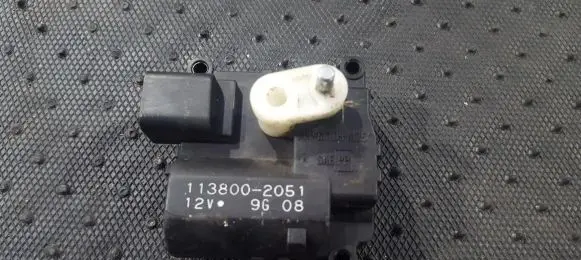 Toyota Corolla Verso AR10 Air flap motor/actuator 1138002051 113800-2051
