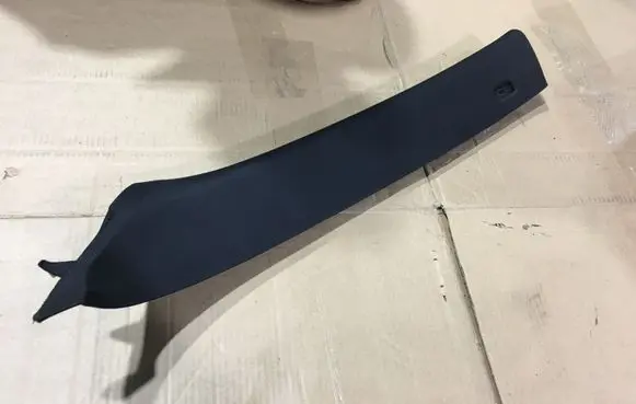 BMW X5 E70 (A) pillar trim 7129749