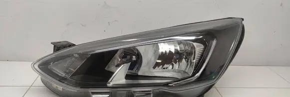 Ford Focus Headlight/headlamp JX7B13W030