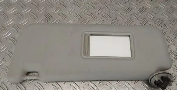 Toyota Verso Sun visor