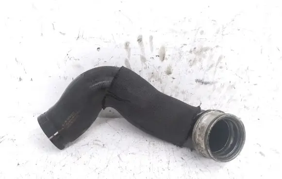 Mercedes-Benz A W169 Intercooler hose/pipe A1695280482
