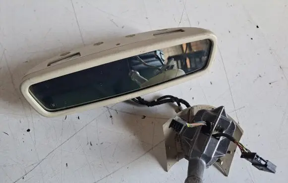 Mercedes-Benz E W211 Rear view mirror (interior) 2118110107 353050 010696