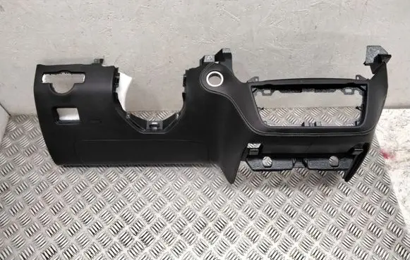 Mercedes-Benz ML W166 Dashboard lower bottom trim panel A1666801687