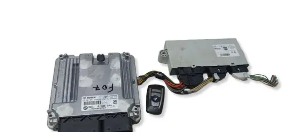 BMW 5 GT F07 Engine ECU kit and lock set 8586540