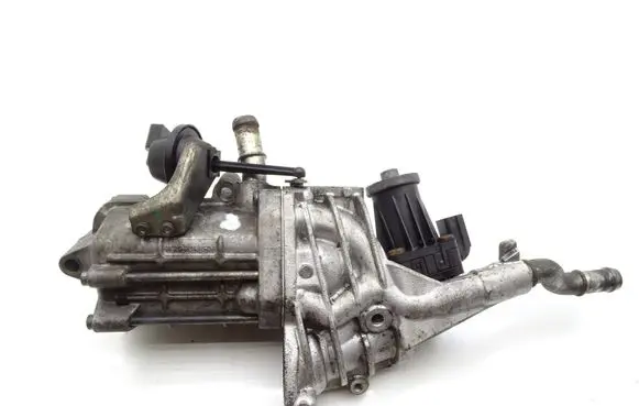 Jaguar XF X250 EGR valve 9X209U438DA 701881050