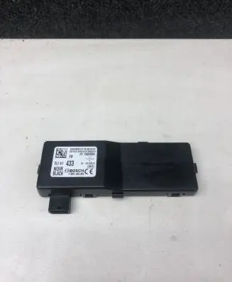 Opel Insignia A Antenna control unit 13503204