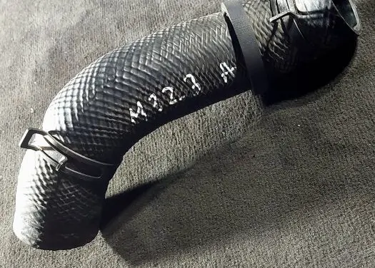 Mazda 323 F Intercooler hose/pipe