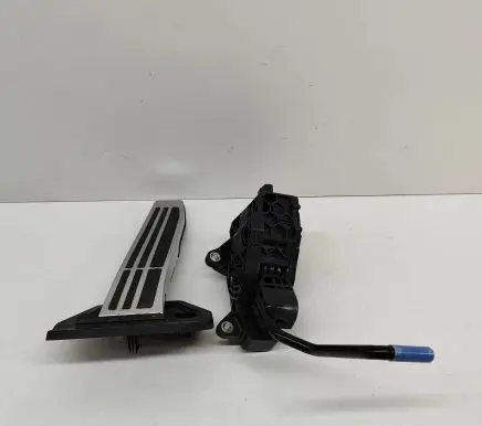 Lexus UX Accelerator throttle pedal 7811076150 2701000200