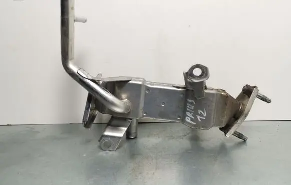 Toyota Prius (XW30) EGR valve cooler 2560137010
