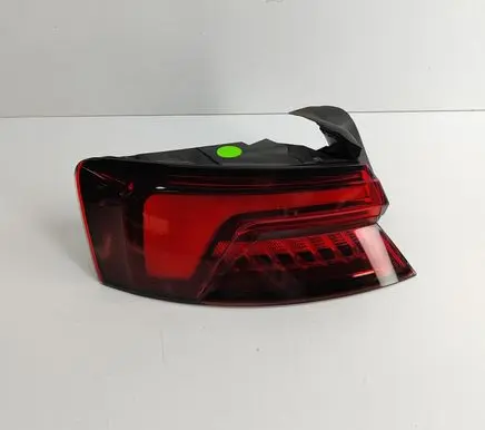 Audi A5 Rear/tail lights 8W6945091J