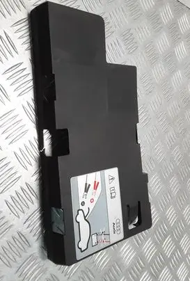 Audi A6 S6 C6 4F Battery box tray cover/lid 4F0915429C