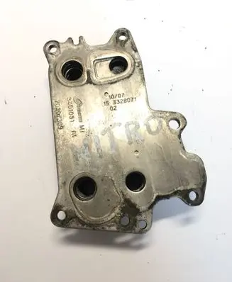 Dodge Nitro Oil filter mounting bracket 3401031 70307309 153328071