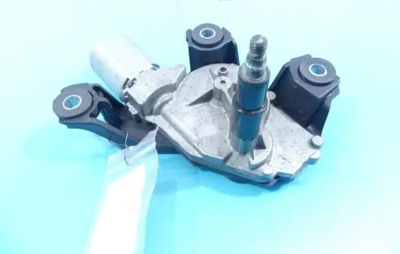 Nissan Qashqai Rear window wiper motor 0390201820 IMPRK1170627
