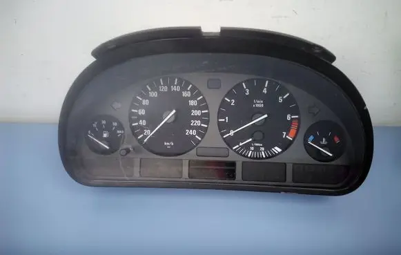 BMW 5 E39 Speedometer (instrument cluster) 62118375895 110008735041
