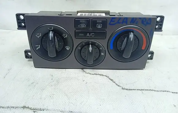 Hyundai Elantra Climate control unit 972502DXXX