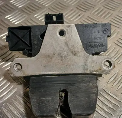 Ford Focus Tailgate/trunk/boot lock/catch/latch 01041111905 8M51R442A66AC
