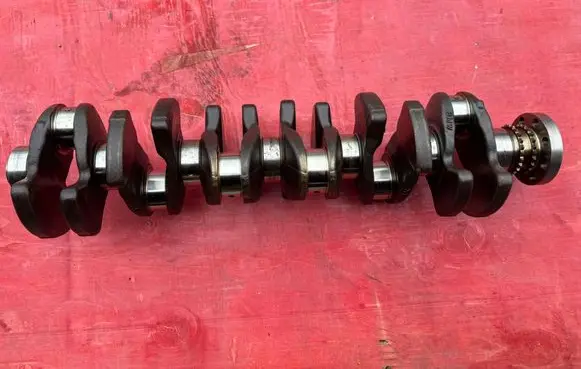 BMW 2 F22 F23 Crankshaft 8642426 7643258