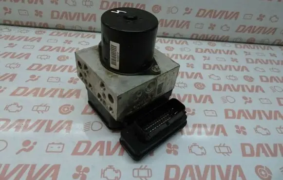 Opel Insignia A ABS Pump 13332549