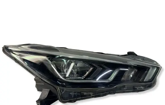 Nissan Micra K14 Headlight/headlamp 10018834 10018835