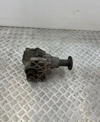 Hyundai Santa Fe Gearbox transfer box case 3B600253R V121127218 R20AT