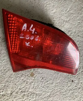 Audi A4 S4 B7 8E 8H Tailgate rear/tail lights 484611L