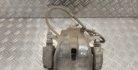 Toyota RAV 4 (XA30) Front brake caliper