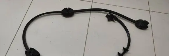 BMW 1 F40 Windshield washer spray nozzle 7453968
