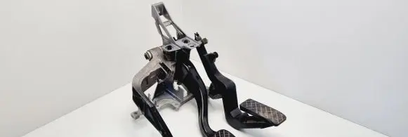 Volkswagen PASSAT B5 Pedal assembly 8D1721140D 8D1721316F 8D1721506
