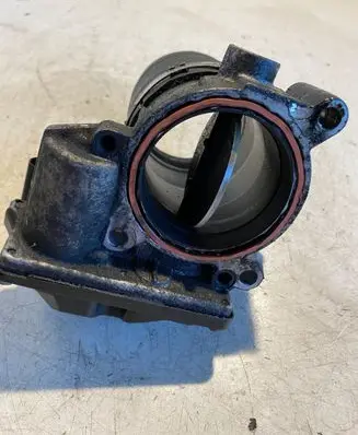 Volkswagen Crafter Throttle valve A2C32356700 03L128063S