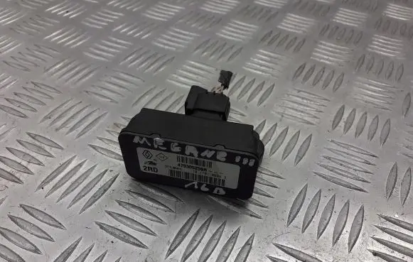 Renault Megane III ESP (stability system) control unit 479305259R