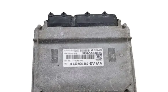 Skoda Fabia Mk2 (5J) Engine control unit/module 03E906023B