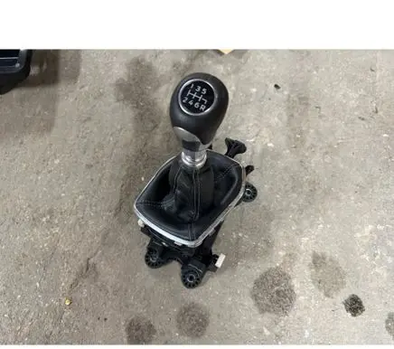 Ford Fiesta Gear shifter/selector 