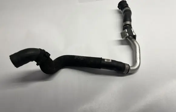 BMW 5 F10 F11 Engine coolant pipe/hose 8658486 1712865848604