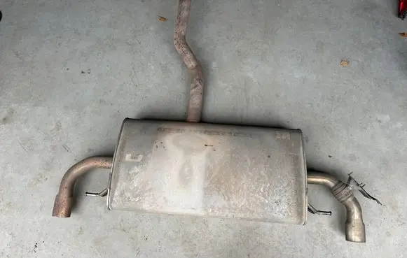 Volvo XC90 Muffler/silencer 82617871